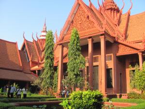 Entrance to the National Museum.