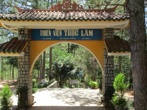 Entrance to the pagoda.